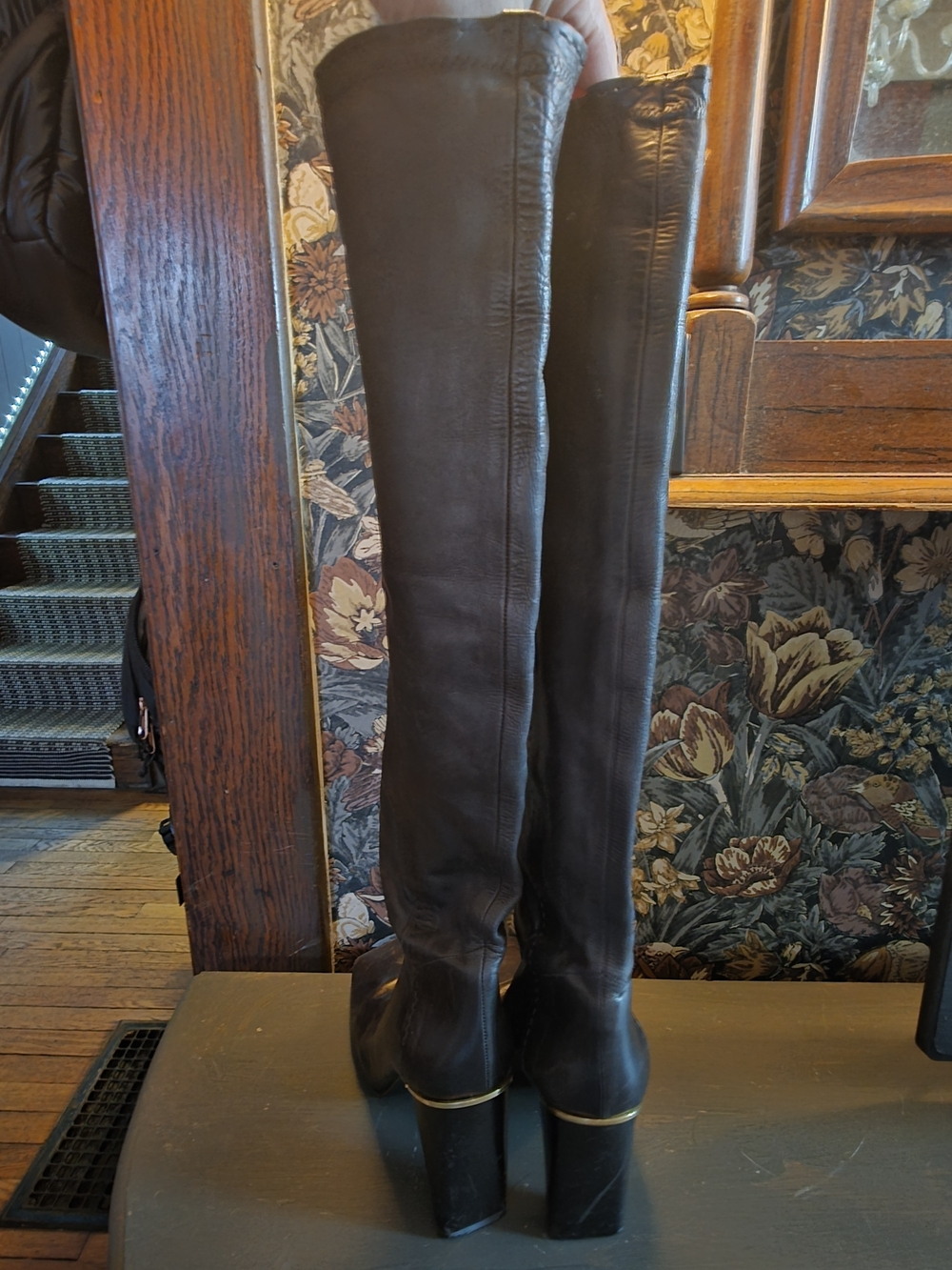 Black Over-the-Knee Leather Boots - Picture 2 of 6
